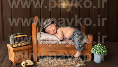 عکس استوک بچه در حال خوابیدن | کودک خواب